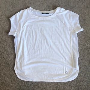 White tee shirt
